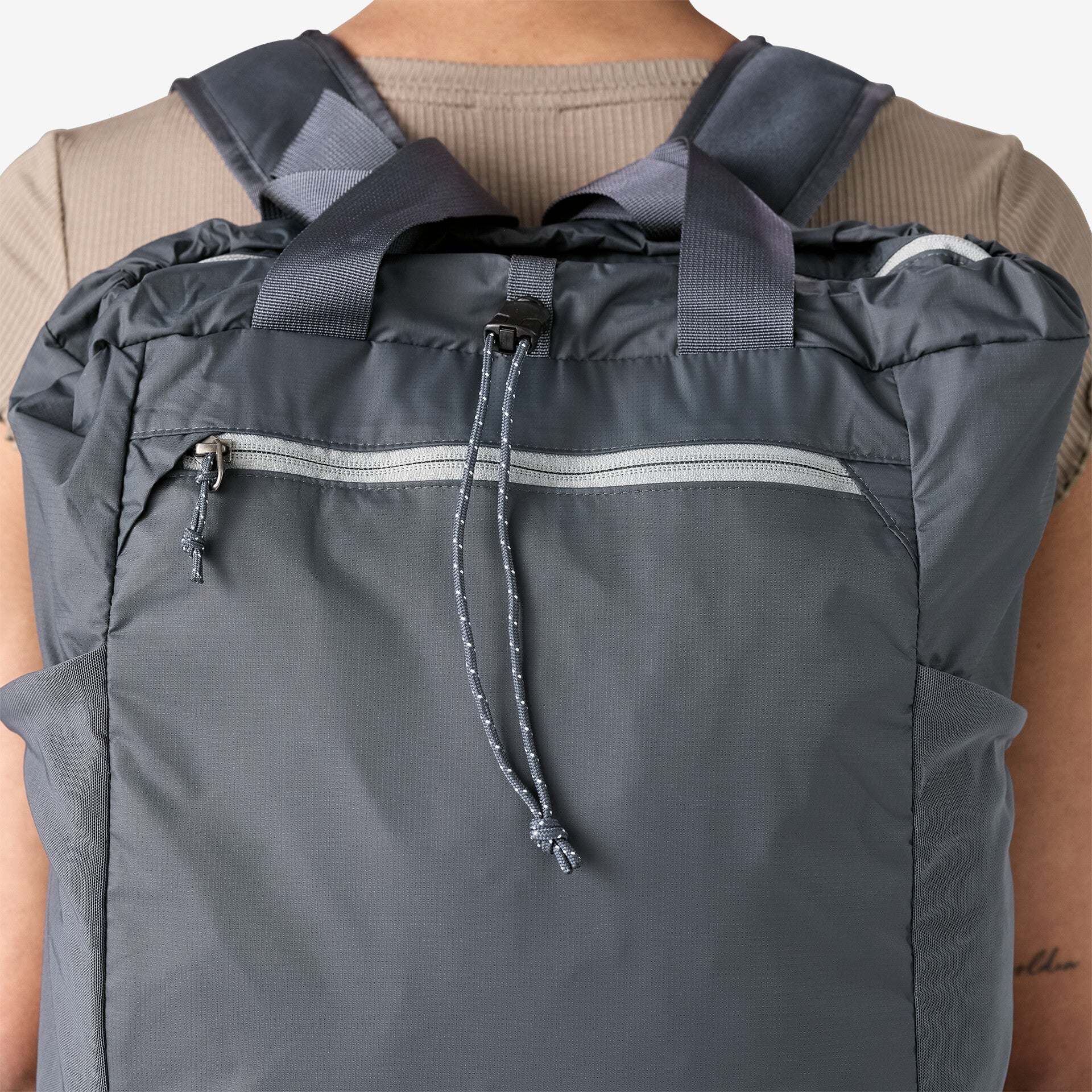 Terravia Tote Pack 24L - Image 7