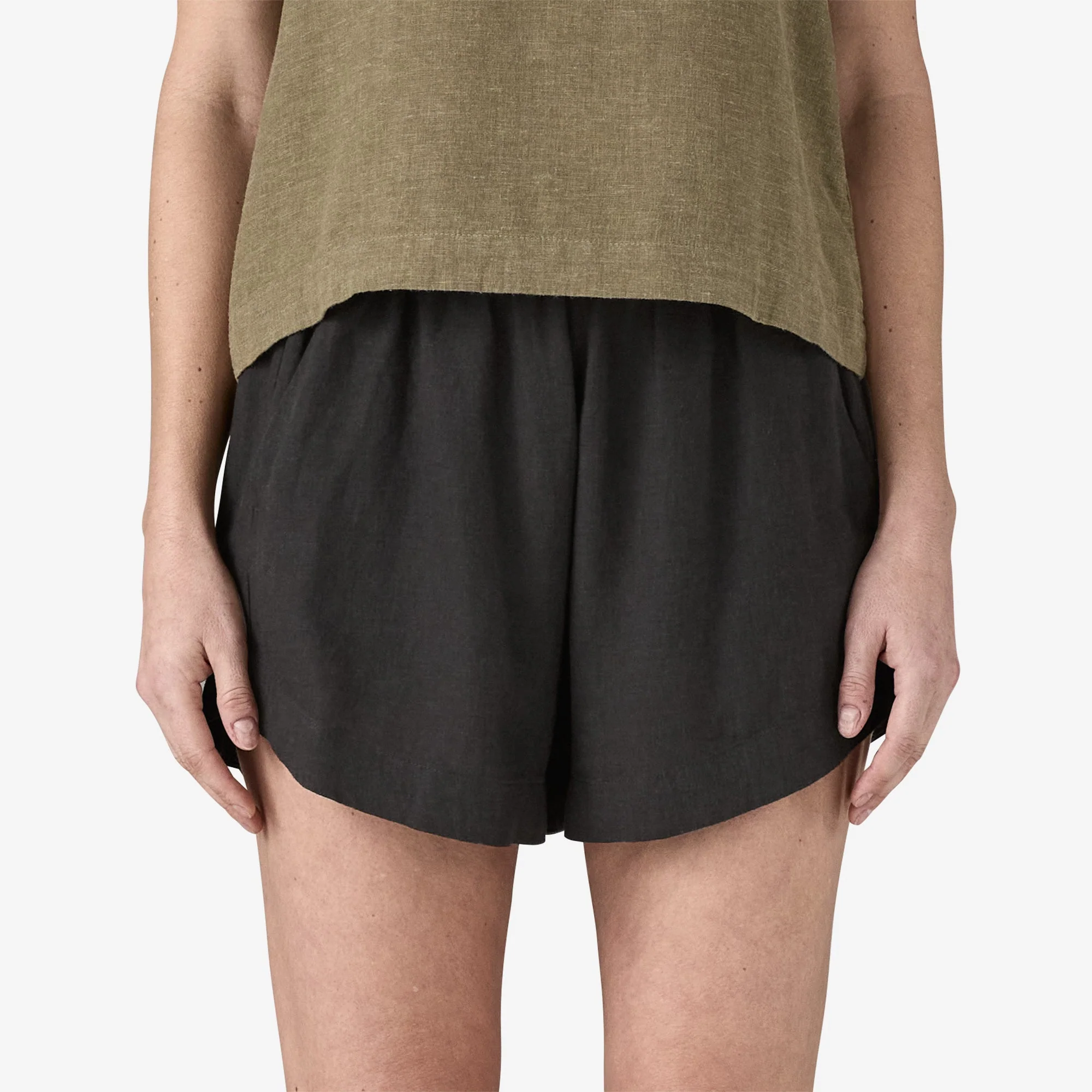 Women's Garden Island Shorts - 3½" - Image 2