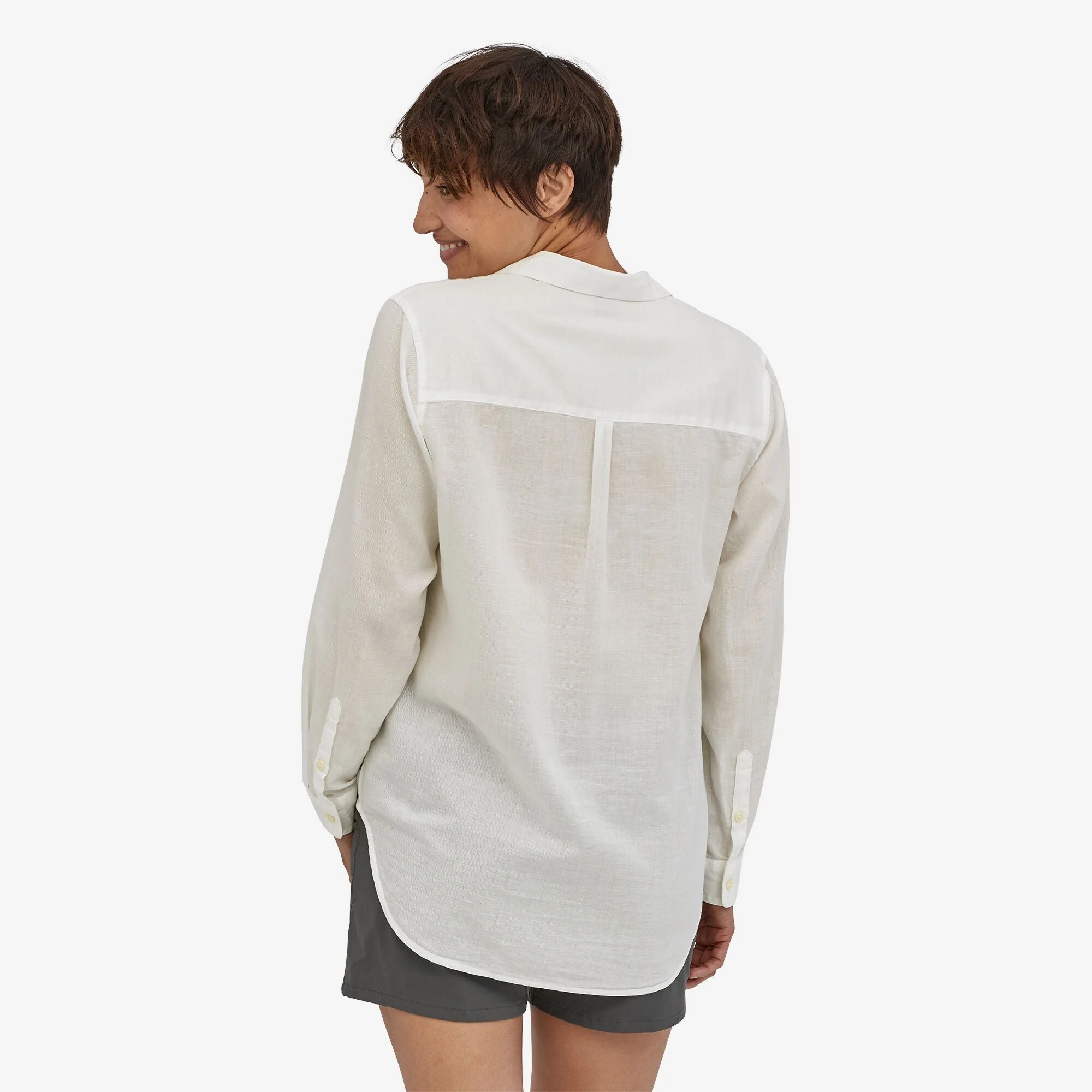 Women's Lightweight A/C® Buttondown Shirt - Image 3
